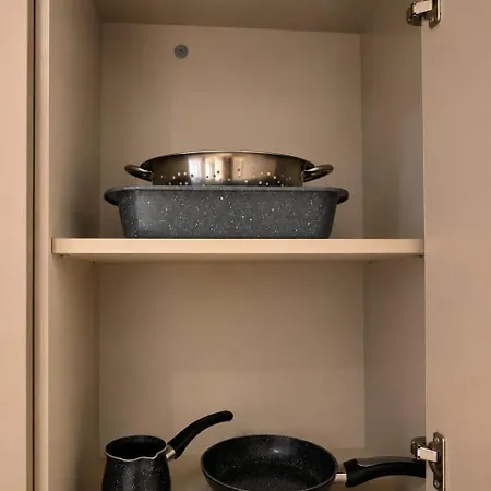 Mariosguesthouse Апартаменты *